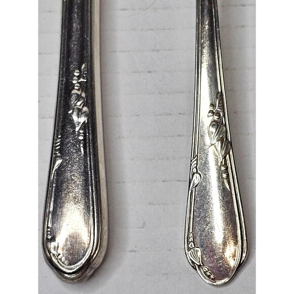 Wm. A. Rogers A1 Plus Oneida Ltd. Vintage Silverware Set - Picture 2 of 13